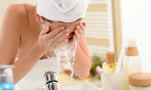 Как подтянуть кожу лица в домашних условиях в 40 лет. Контрастное умывание и компрессы