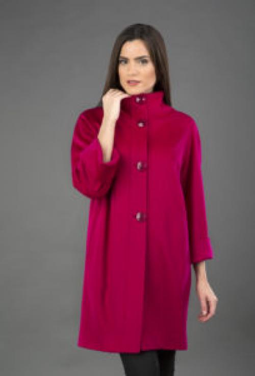 Какой стиль пальто подходит разным типам роста. Какие фасоны пальто подойдут миниатюрным леди?